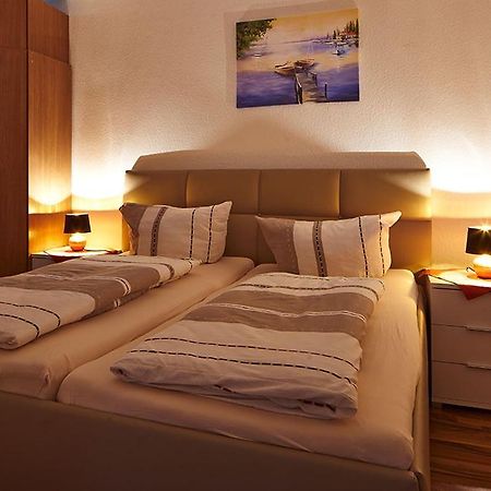 Komfort Ferienwohnung Bad Pyrmont Naehe Kurpark ภายนอก รูปภาพ