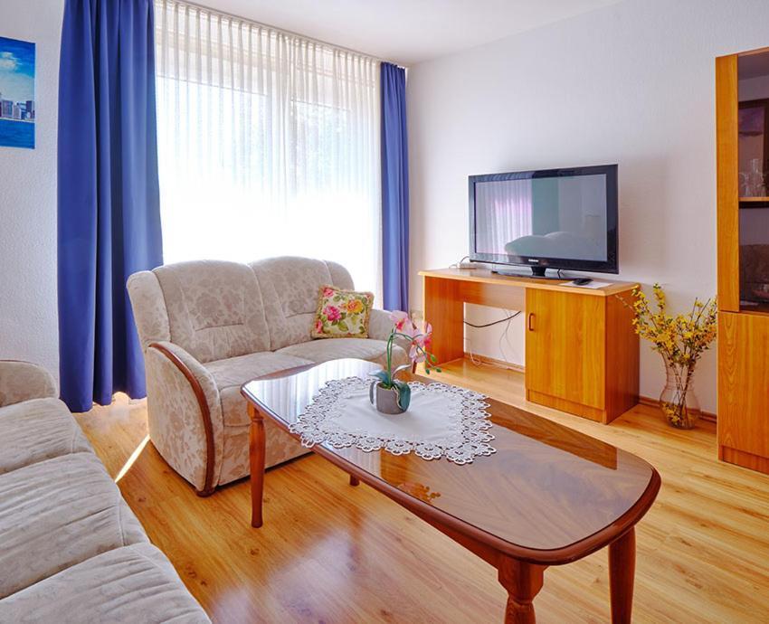 Komfort Ferienwohnung Bad Pyrmont Naehe Kurpark ภายนอก รูปภาพ