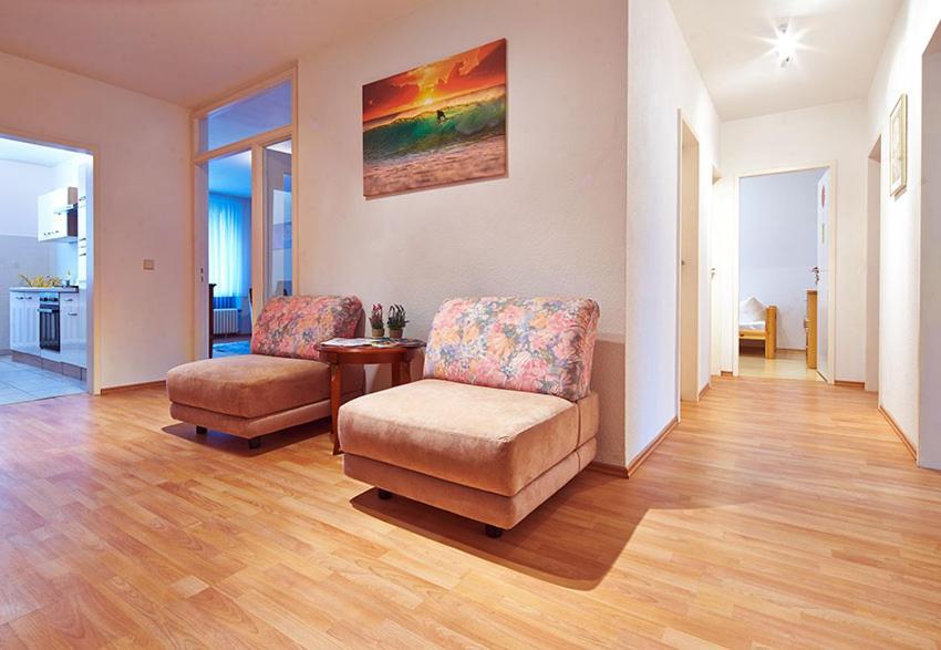 Komfort Ferienwohnung Bad Pyrmont Naehe Kurpark ภายนอก รูปภาพ
