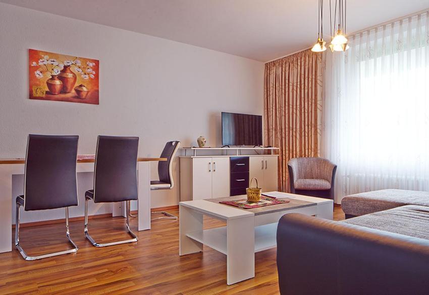 Komfort Ferienwohnung Bad Pyrmont Naehe Kurpark ภายนอก รูปภาพ