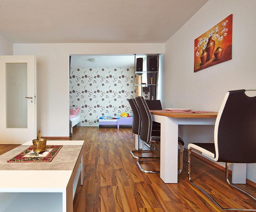 Komfort Ferienwohnung Bad Pyrmont Naehe Kurpark ภายนอก รูปภาพ